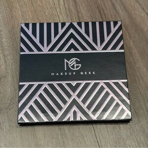 Makeup Geek x Manny MUA Eyeshadow Palette